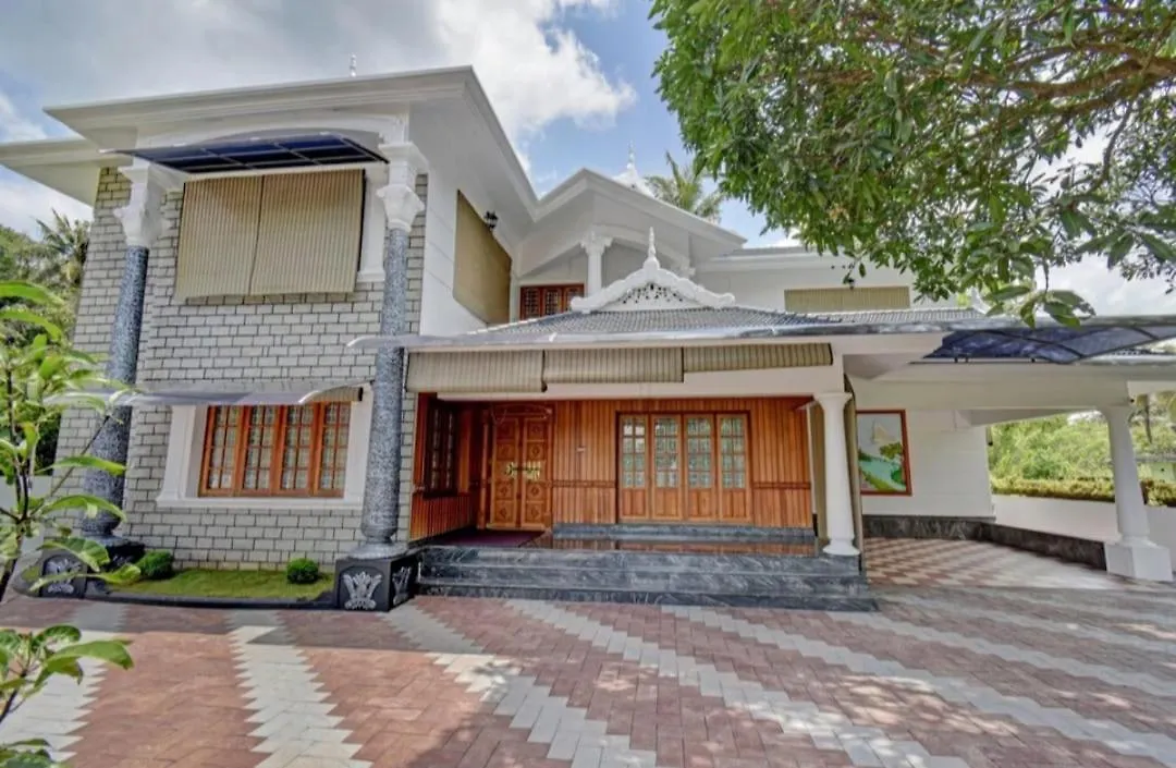 Merryland Holidays Kochi